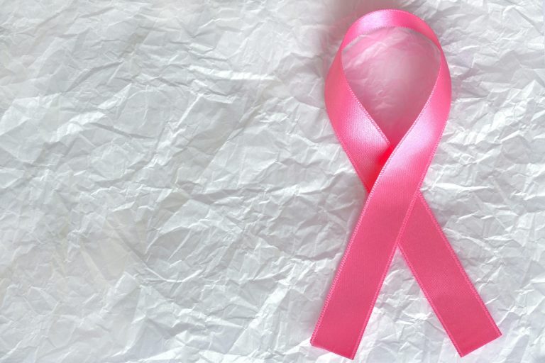 Προσυμπτωματικός έλεγχος για τον καρκίνο του μαστού: Πότε ωφελεί πραγματικά και πότε χρειάζεται δεύτερη σκέψη