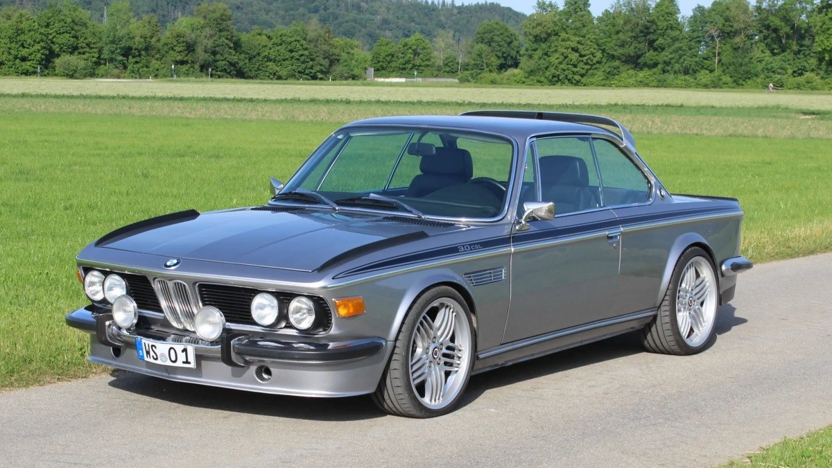 Αυτή η restomod BMW 3.0 CSL κρύβει εκπλήξεις
