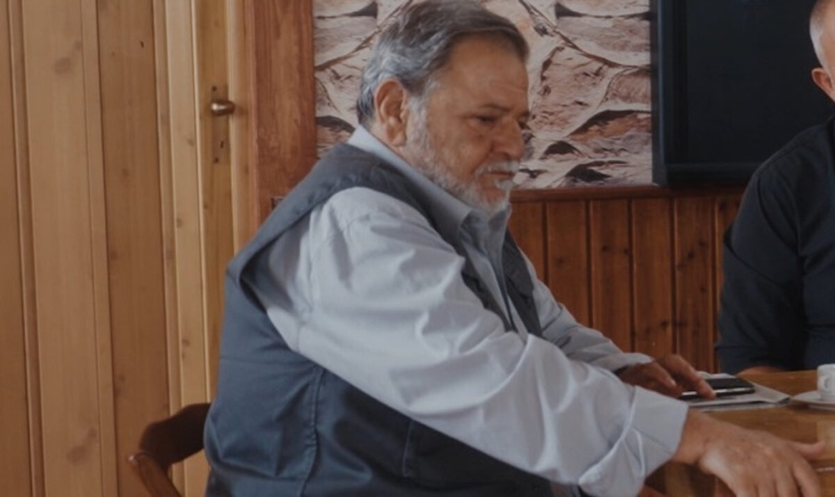 Γη της ελιάς – επόμενα επεισόδια: Ο Λυκούργος συναντά τον Κωνσταντίνο και κάνουν μια μυστική συμφωνία