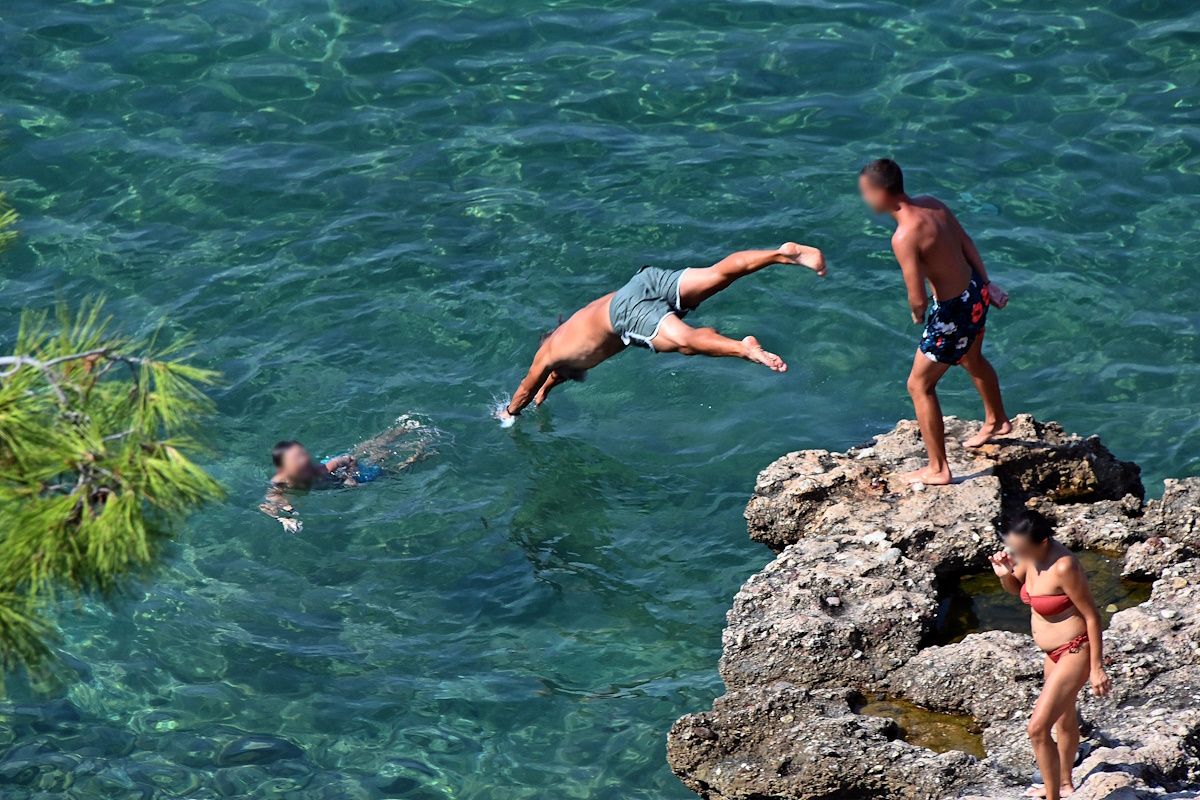 Καιρός: «Καζάνι που βράζει» η χώρα την Κυριακή με 40άρια σε Αττική, Σέρρες, Άρτα, Κρήτη – Ισχυρά μελτέμια από την Δευτέρα